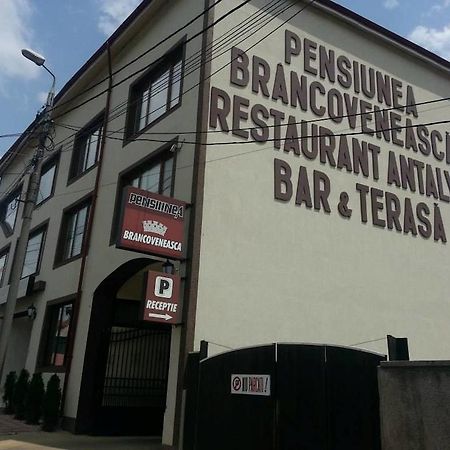 Pensiunea Brancoveneasca Campulung Exterior foto