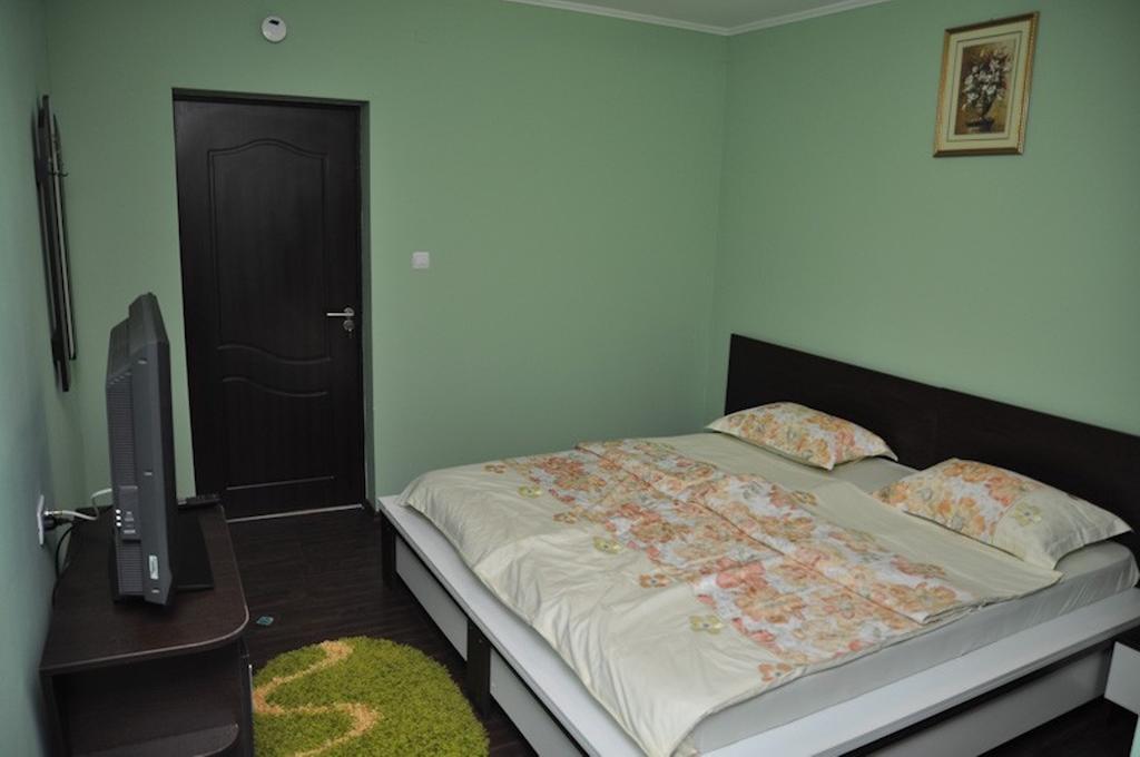 Pensiunea Brancoveneasca Campulung Zimmer foto