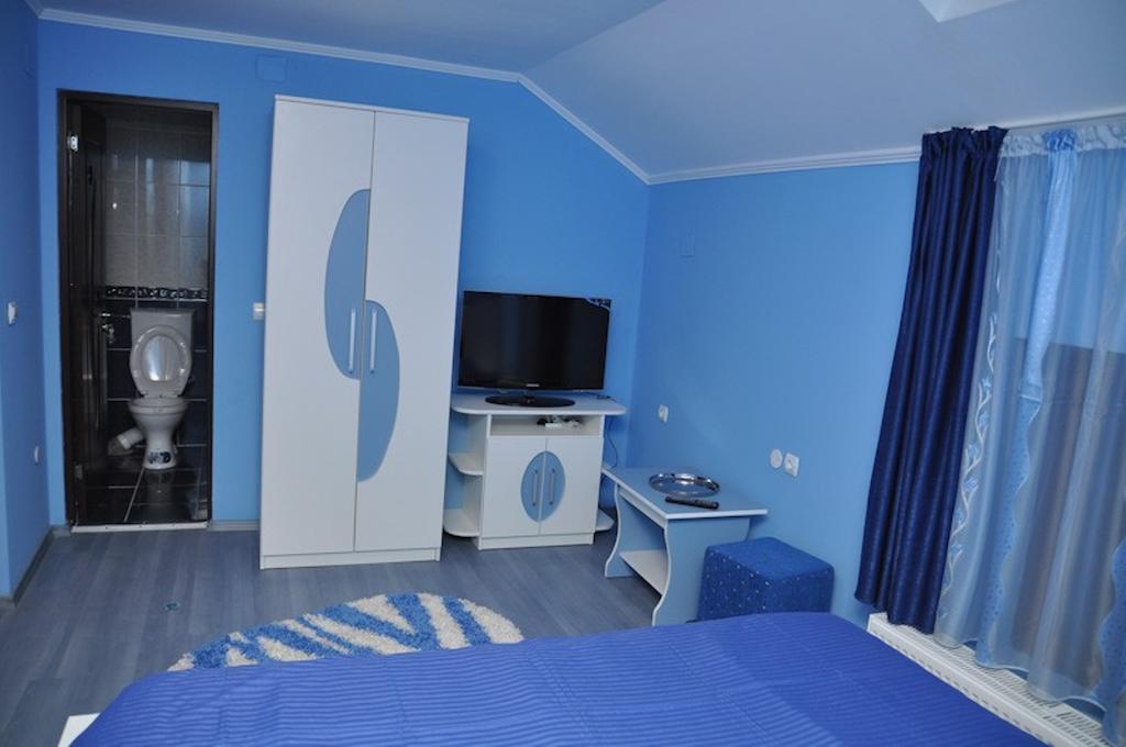 Pensiunea Brancoveneasca Campulung Zimmer foto